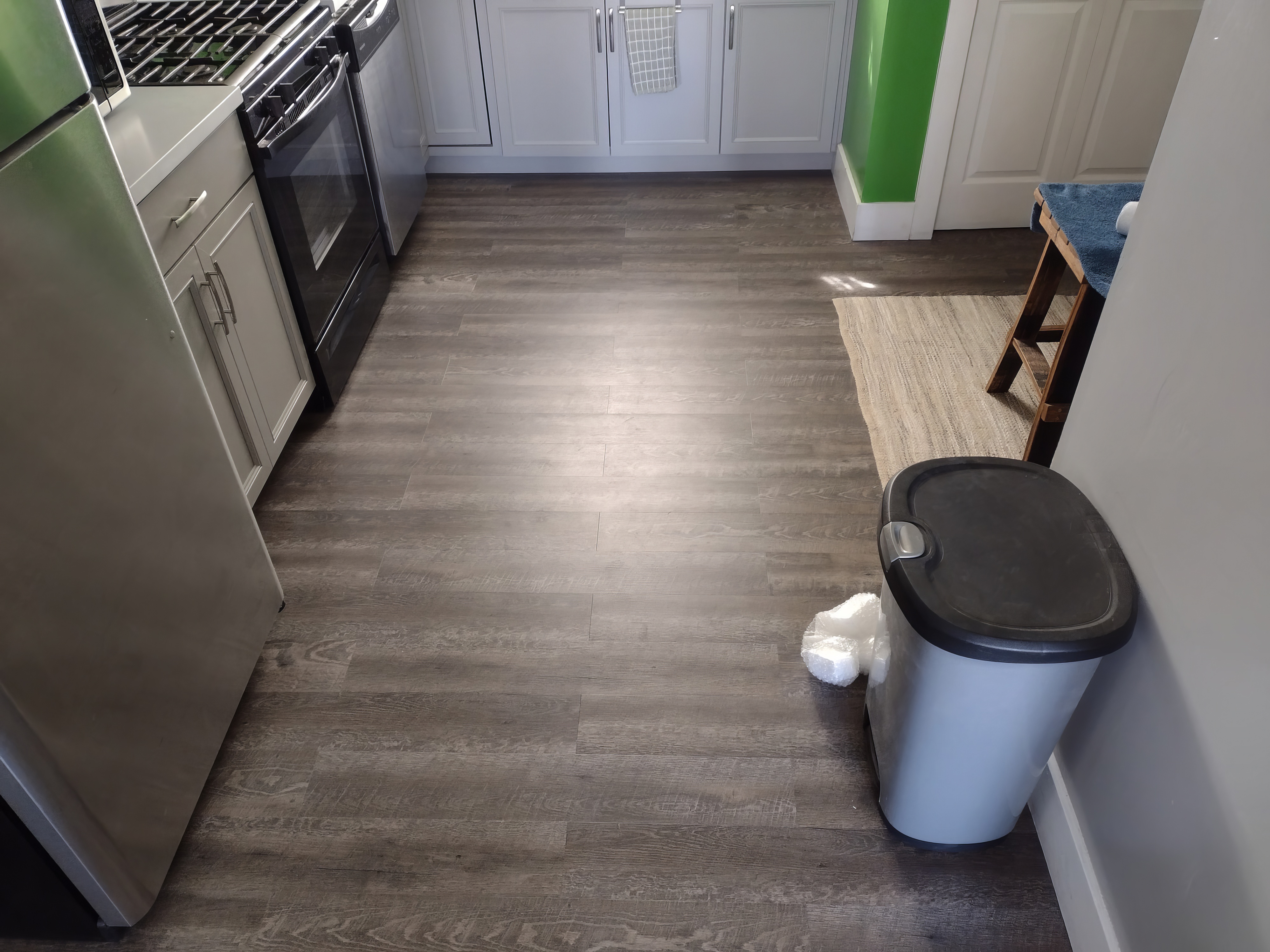 Hardwood floor installation in Utah home
